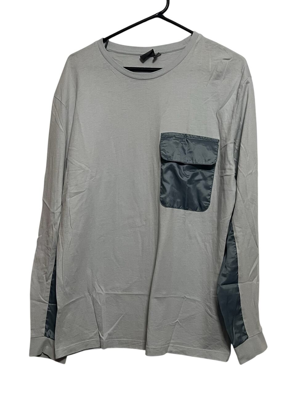 ASOS Men’s Medium Gray Long Sleeve Shirt Contrast Pocket Utility Tee